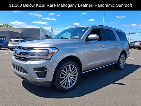 Used 2022 Ford Expedition Max Limited AWD/4WD image 3