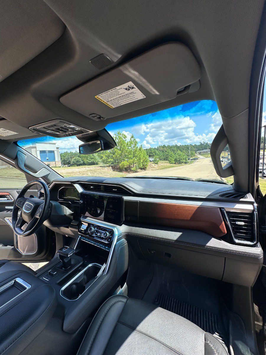 Used 2022 GMC Sierra 1500 Denali AWD/4WD image 28