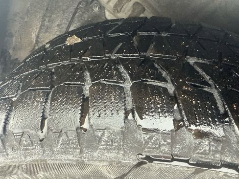 Used 2020 Toyota Corolla XLE image 8