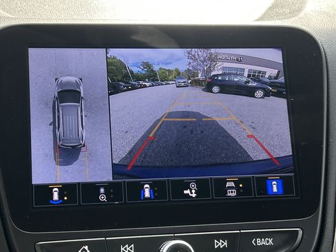 Used 2022 Chevrolet Equinox LT image 26