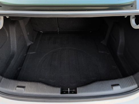 Used 2019 Chevrolet Cruze LT w/ LT Fleet Convenience Package image 20