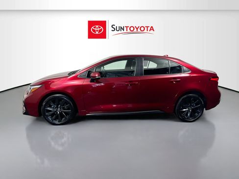 Used 2023 Toyota Corolla SE image 7