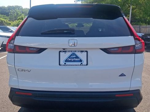 Certified 2024 Honda CR-V EX image 5