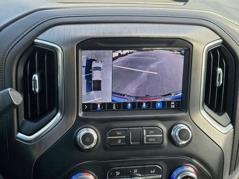 Used 2020 GMC Sierra 2500 Denali w/ Denali Ultimate Package AWD/4WD image 24