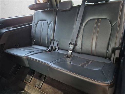Certified 2022 Ford Expedition Max Platinum RWD image 22