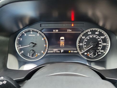 Used 2025 Mitsubishi Outlander SE FWD image 33