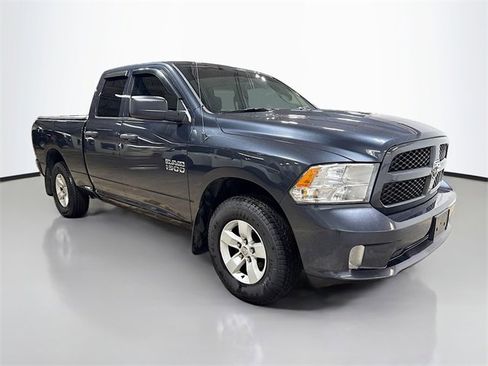 Used 2017 RAM 1500 Express image 5