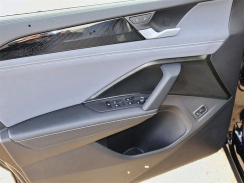 New 2026 Volkswagen Tiguan SE image 14