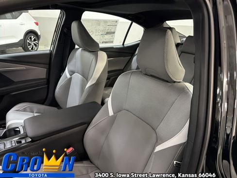 New 2026 Toyota Camry SE AWD/4WD image 13