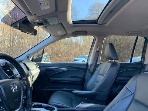 Used 2023 Honda Ridgeline RTL-E image 13