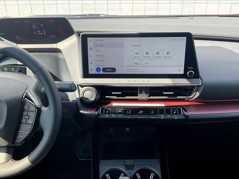 New 2026 Toyota Prius Plug-In Hybrid image 9