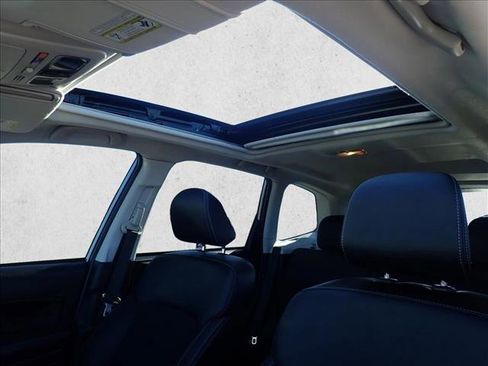 Used 2017 Subaru Forester 2.0XT Premium image 11