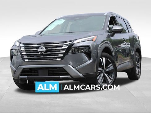 Used 2026 Nissan Rogue SL FWD image 1