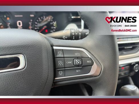 Used 2025 Jeep Compass Limited AWD/4WD image 18