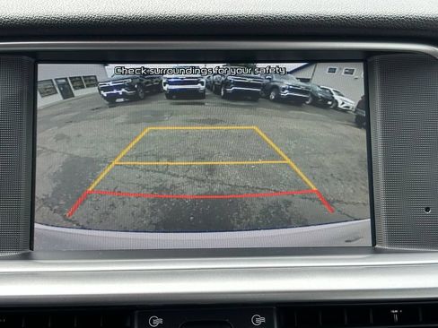 Used 2019 Kia Optima S FWD image 4