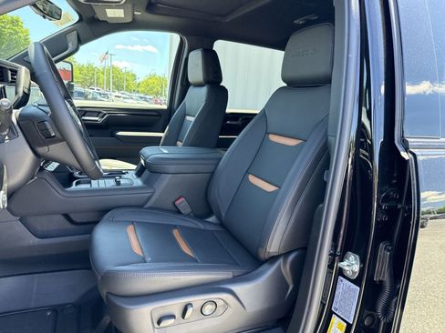 New 2026 GMC Sierra 3500 AT4 w/ AT4 Premium Plus Package AWD/4WD image 11