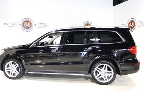 Used 2015 Mercedes-Benz GL 550 4MATIC image 35