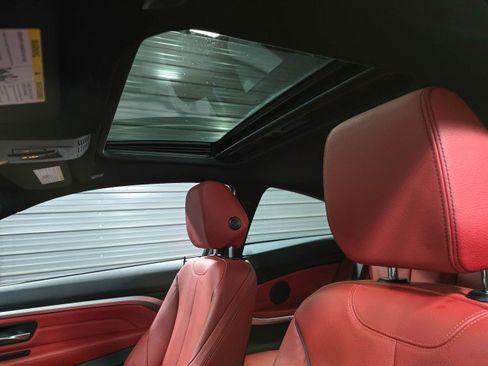 Used 2020 BMW 430i Coupe w/ M Sport Package image 13