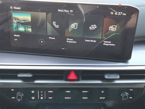 New 2026 Kia Sorento LX image 13