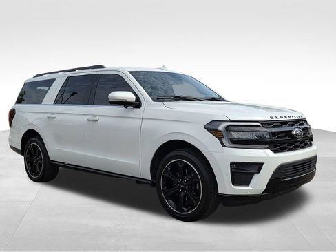 Used 2023 Ford Expedition Max Limited RWD image 4