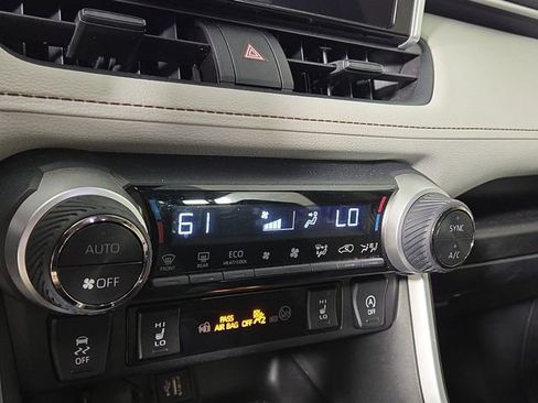 Used 2023 Toyota RAV4 XLE w/ Convenience Package image 19