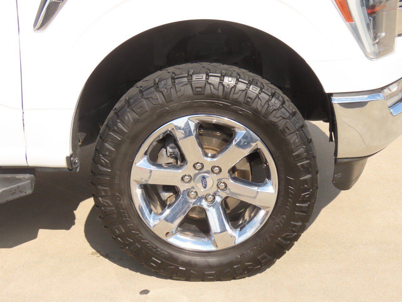 Used 2021 Ford F150 Lariat w/ Equipment Group 502A High AWD/4WD image 9