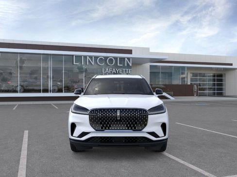 New 2026 Lincoln Aviator Premiere image 6