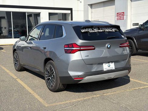 Used 2025 BMW X3 xDrive30i w/ Premium Package image 5