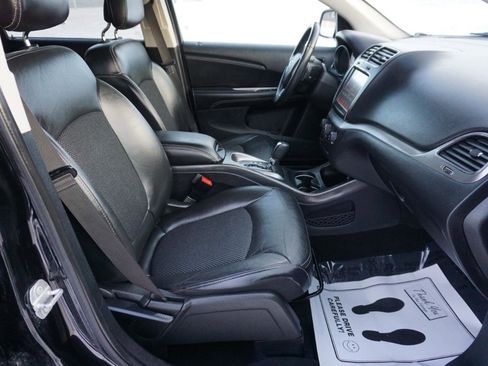 Used 2018 Dodge Journey Crossroad image 22