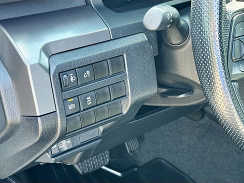 Used 2024 Toyota Tacoma SR5 RWD image 10
