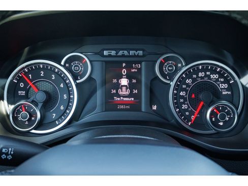 Used 2025 RAM 1500 Big Horn AWD/4WD image 22