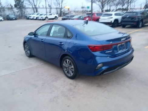 Used 2024 Kia Forte LXS image 12