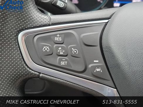 Used 2023 Chevrolet Equinox LT FWD image 14