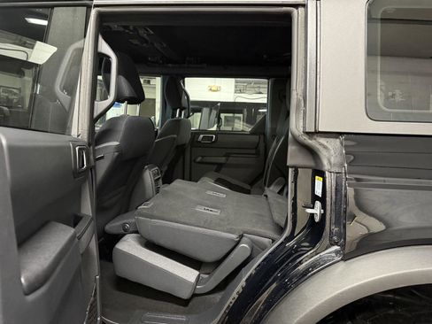Used 2025 Ford Bronco 4-Door AWD/4WD image 20