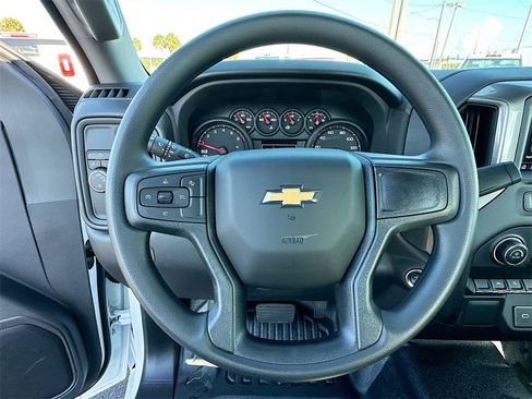 New 2026 Chevrolet Silverado 1500 W/T image 7