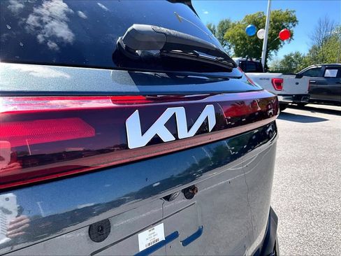 Used 2024 Kia Seltos EX AWD/4WD image 9