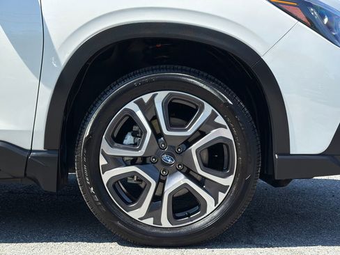 Certified 2025 Subaru Ascent Limited AWD/4WD image 6