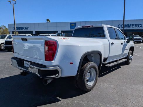 Used 2026 Chevrolet Silverado 3500 W/T image 4