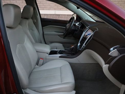 Used 2015 Cadillac SRX Luxury image 26