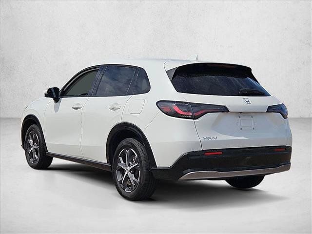 Used 2023 Honda HR-V EX-L image 7