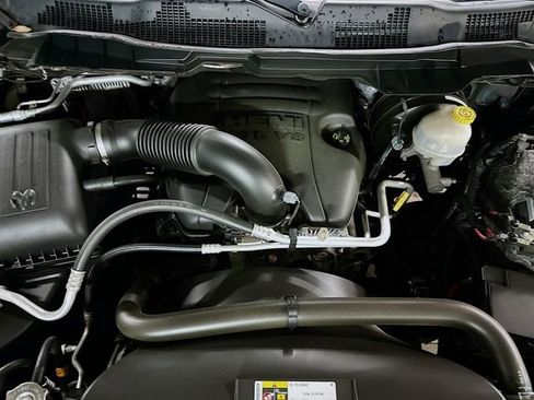 Used 2016 RAM 1500 Express image 27