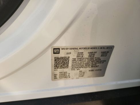 New 2026 Chevrolet Equinox LT image 22