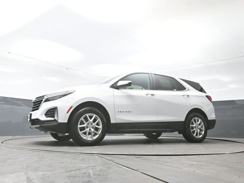 Used 2023 Chevrolet Equinox LT image 51