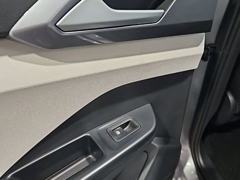 New 2026 Volkswagen Taos SEL AWD/4WD image 21
