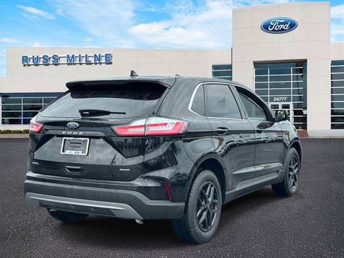 Used 2023 Ford Edge SEL w/ Convenience Package AWD/4WD image 4