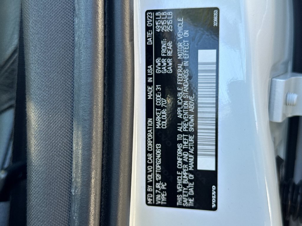 Certified 2023 Volvo S60 B5 Plus w/ Climate Package FWD image 27