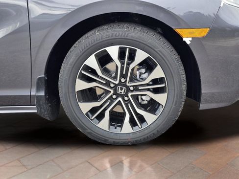New 2026 Honda Odyssey Elite image 6