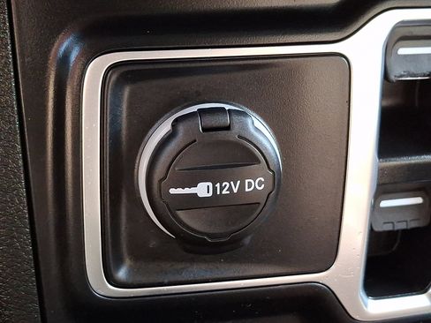 Used 2024 Jeep Wrangler Unlimited w/ Convenience Group AWD/4WD image 23