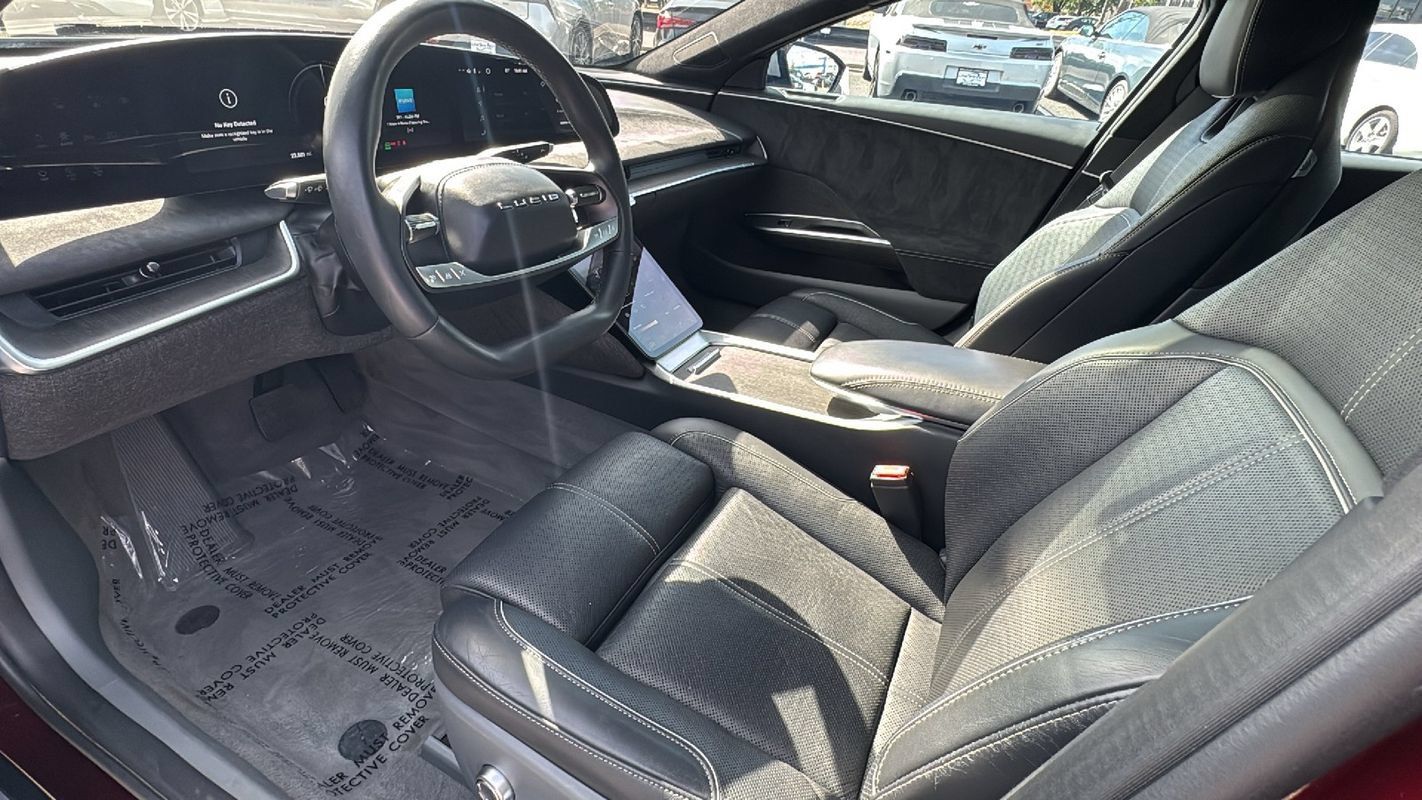 Used 2024 Lucid Air Grand Touring AWD/4WD image 9