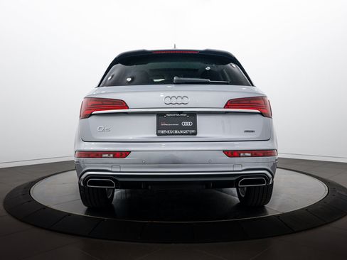 Certified 2023 Audi Q5 2.0T Premium Plus w/ Premium Plus Package AWD/4WD image 22